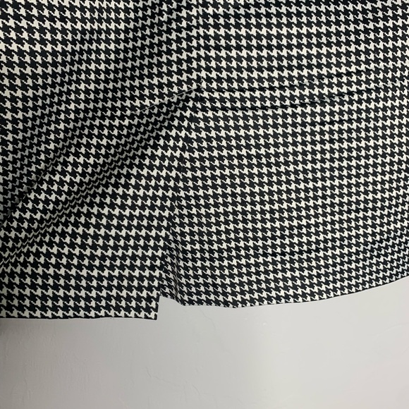 Izod Perform Black and White Houndstooth Print Golf Skort Size 8 - Picture 9 of 13